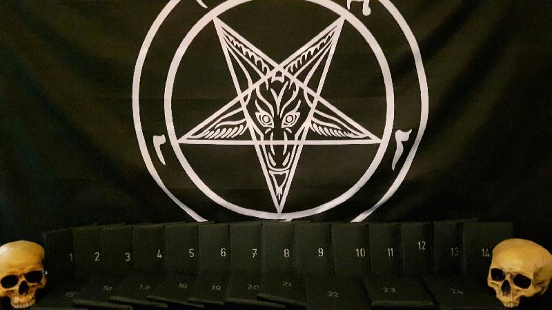 50 diffefent Black Metal Albums CD